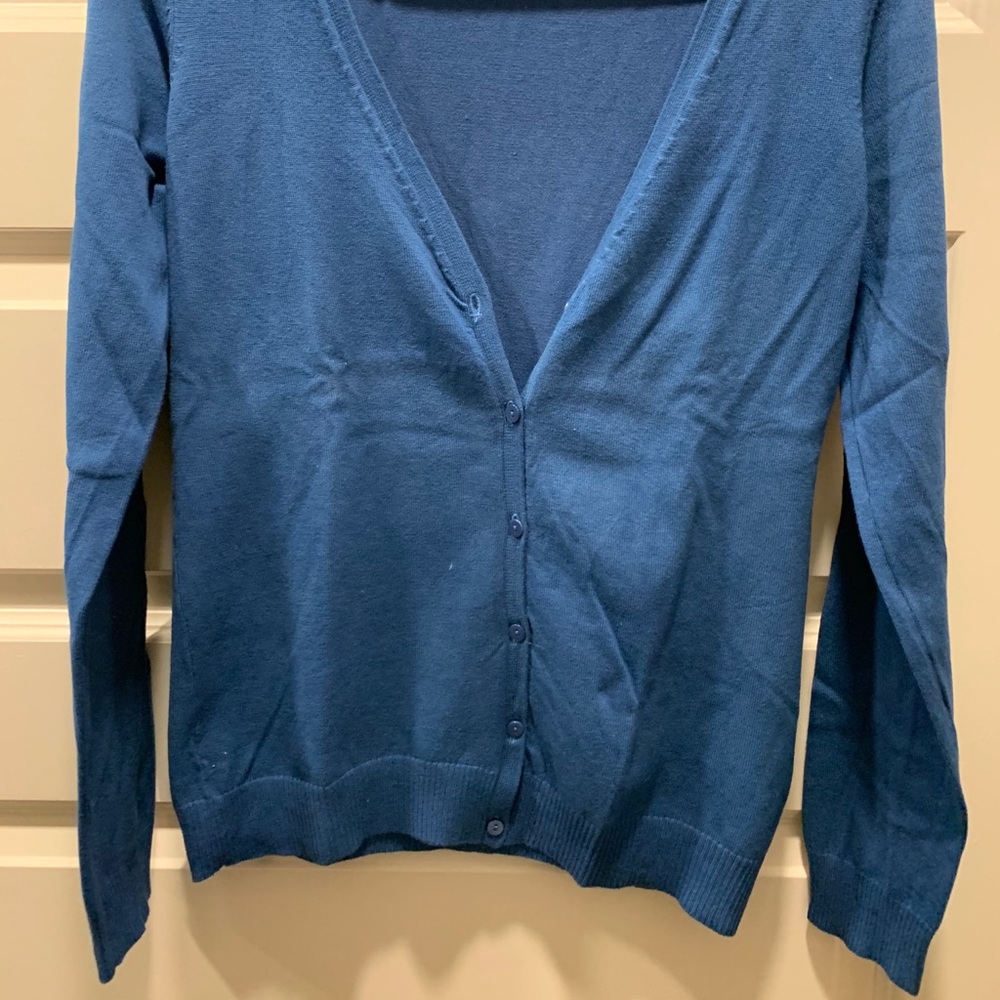 Cardigan - Picture 3 of 3